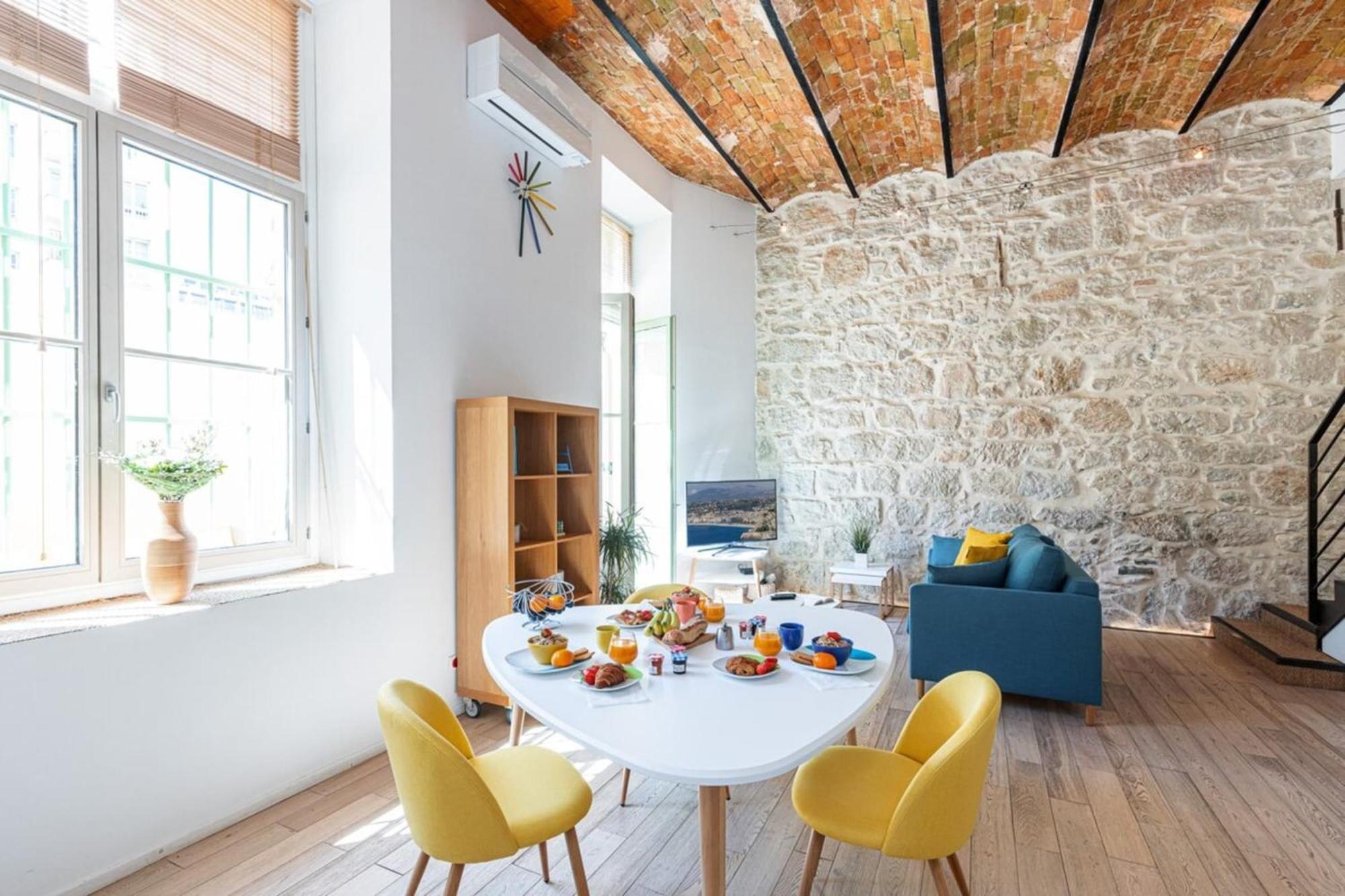Apartamento Gubernatis - Beautiful Duplex With Terrace Niza Exterior foto